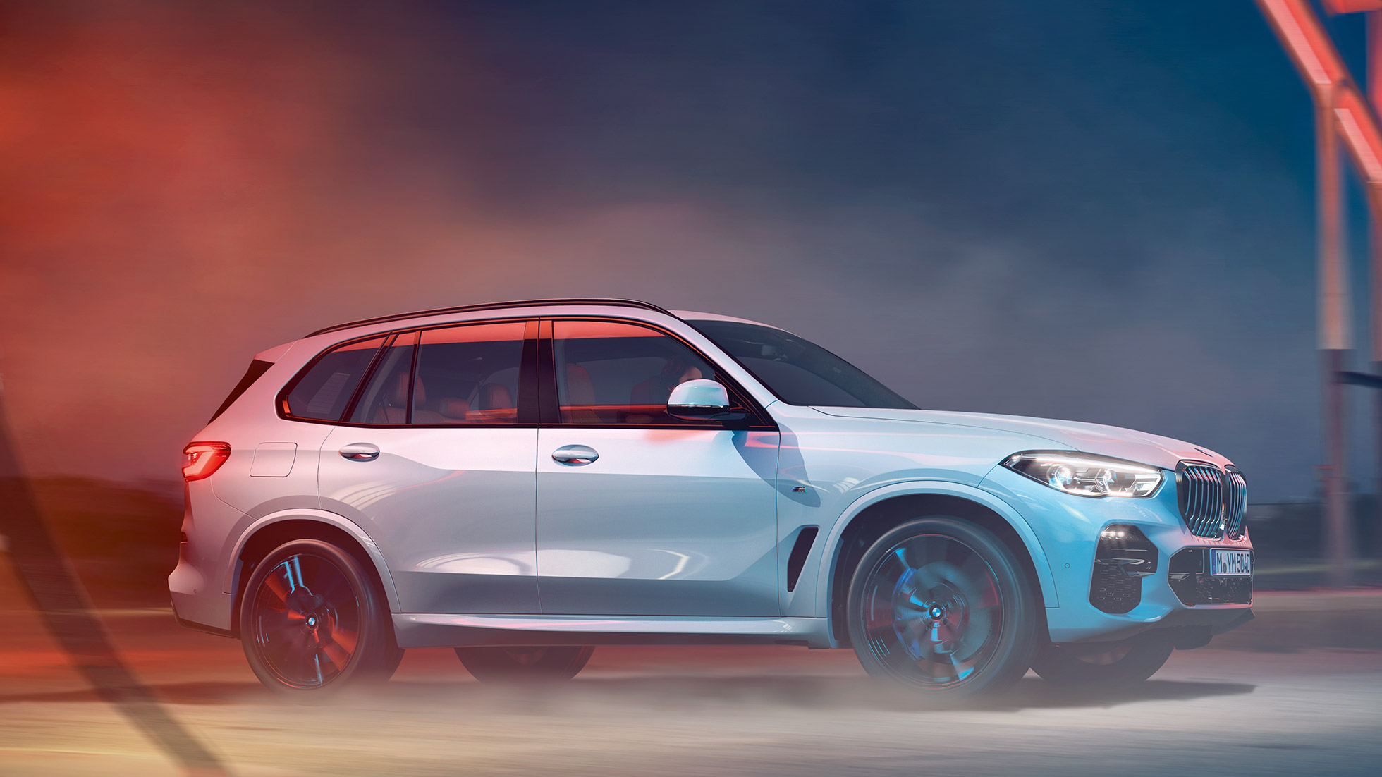 BMW X5, G05, 2018, sānskats BMW X5, G05, 2018, metāliska Mineral White krāsa, sānskats