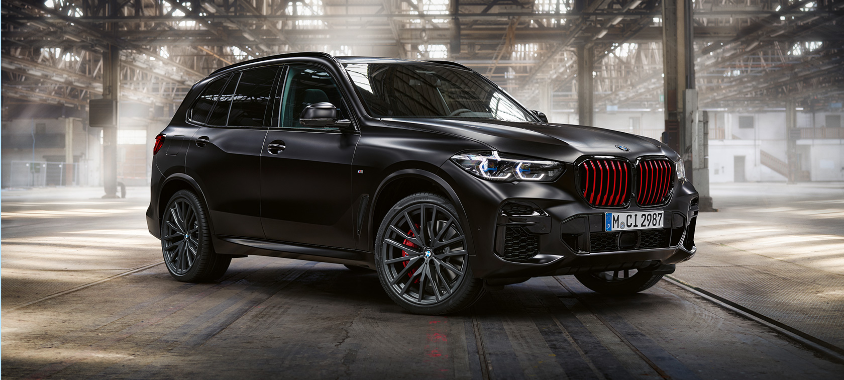 BMW X5 Edition Black Vermilion modelis, G05, 2021 BMW X5 Edition Black Vermilion modelis, G05, 2021