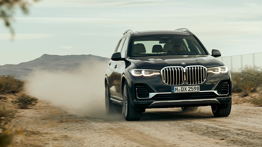 Braukšanas komforts, BMW X7, G07, 2019, tuvplāns Braukšanas komforts, BMW X7, G07, 2019, tuvplāns