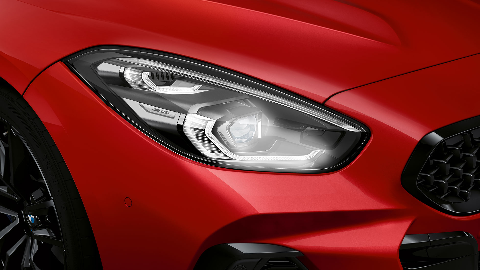 BMW Z4 Roadster priekšējie LED lukturi BMW Z4 Roadster priekšējie LED lukturi