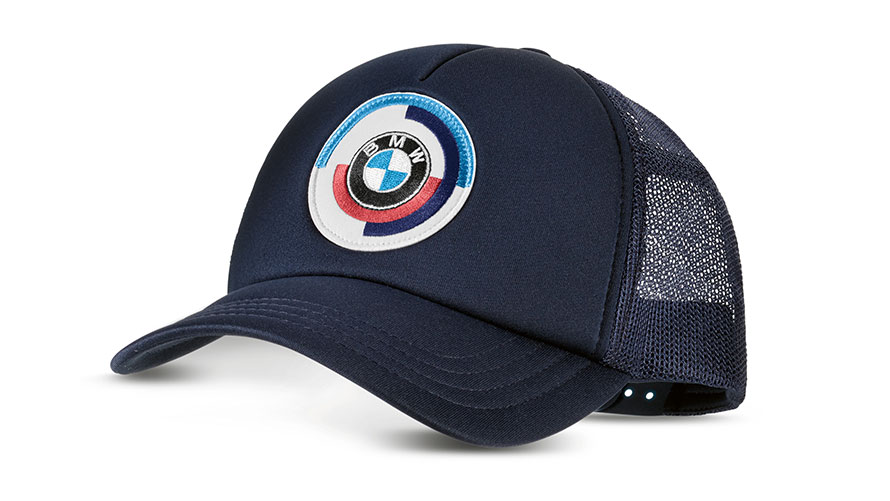 BMW klasiskā autosporta cepure ar nagu. Izstrādājuma ilustrācijā parādīta BMW klasiskā autosporta cepure ar nagu.