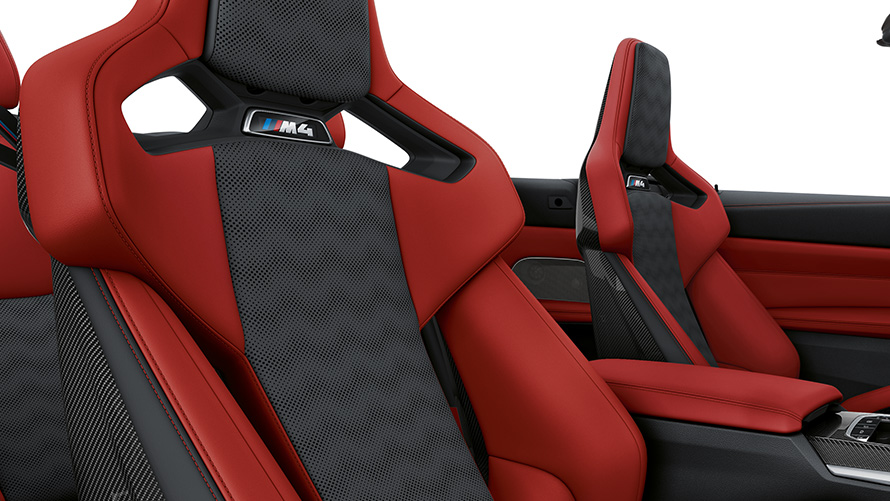 BMW M4 Cabrio, G83, M oglekļa sēdekļi, Fiona Red/Black krāsa BMW M4 Cabrio, G83, M oglekļa sēdekļi, Fiona Red/Black krāsa