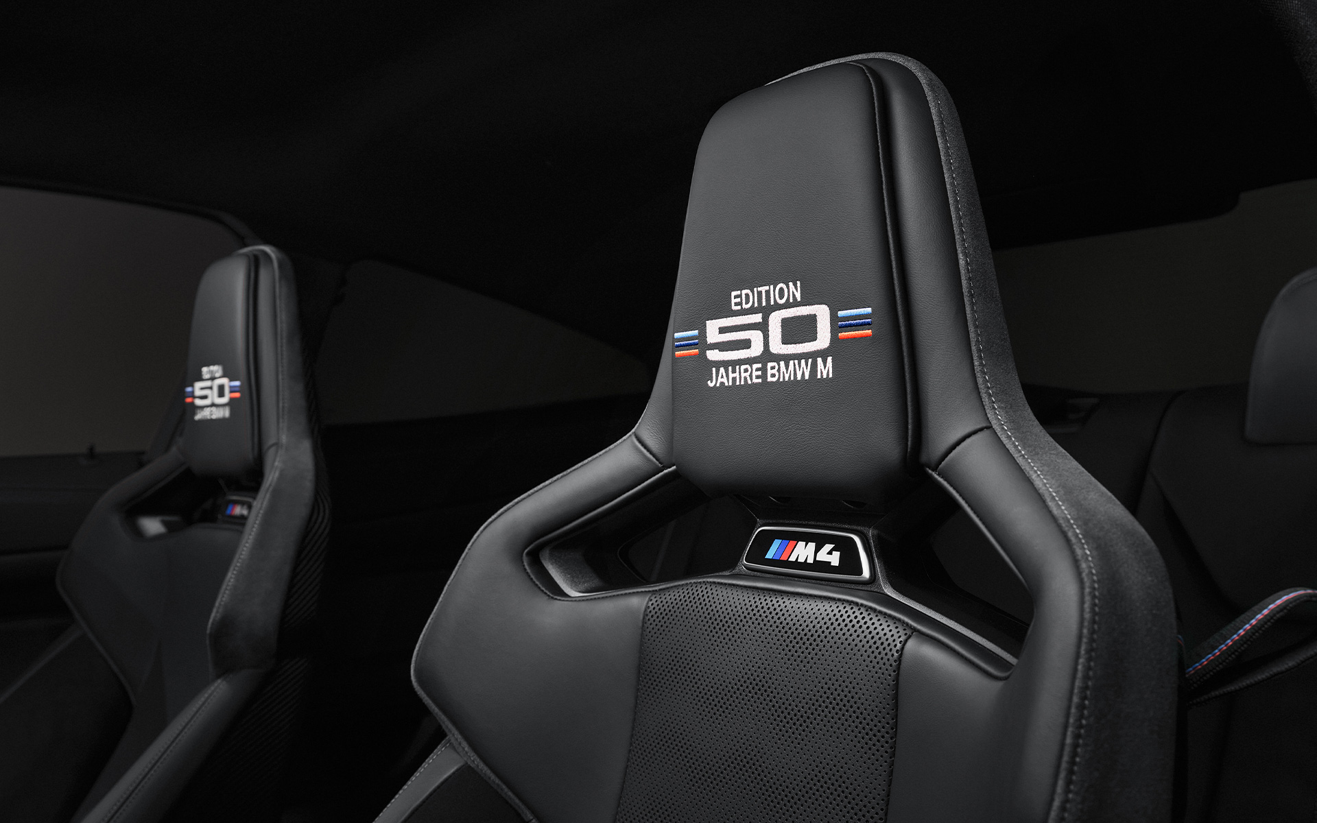 BMW M4 Competition, G82, Edition 50 years versija, BMW M sēdeklis BMW M4 Competition, G82, Edition 50 years versija, BMW M sēdeklis