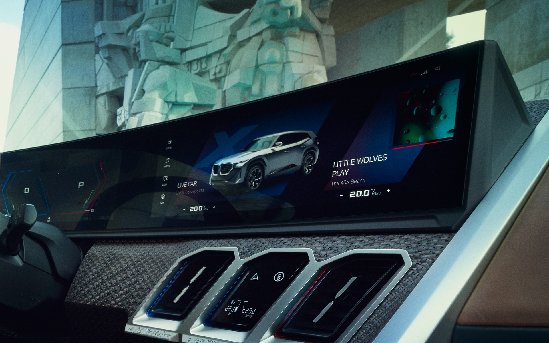 BMW Concept XM (G09), kokpits, salona skats, tuvplāns, BMW izliektais displejs BMW Concept XM (G09), kokpits, salona skats, tuvplāns, BMW izliektais displejs