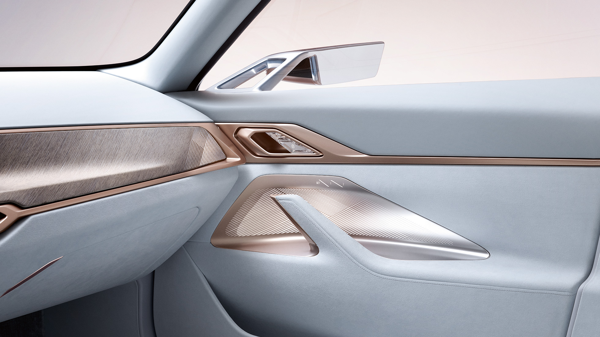 Salons 4, BMW Concept i4 2020 G26 Salons 4, BMW Concept i4 2020 G26, elektroautomobilis, pilnībā elektrisks BMW Gran Coupé, tuvplānā durvis ar ārējo atpakaļskata spoguli