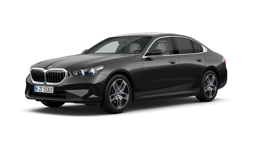 BMW 5. sērijas Sedan, G60, PHEV, trīs ceturtdaļu priekšpuses skats, stāvošs automobilis