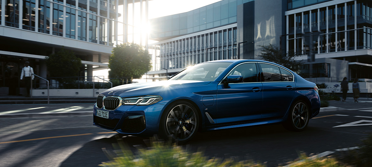BMW hibrīdauto, darbības attālums BMW elektromobilitāte, BMW hibrīdauto, darbības attālums