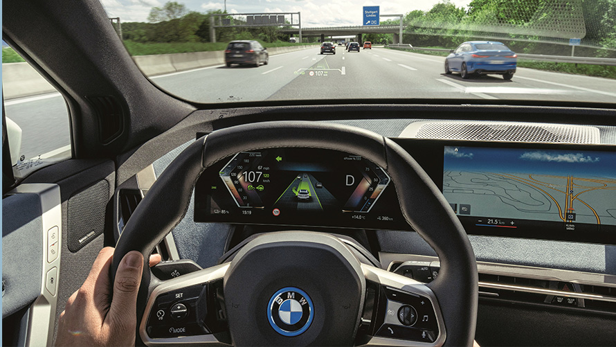 Automaģistrāles skats no BMW Automaģistrāles skats no BMW no vadītāja sēdekļa