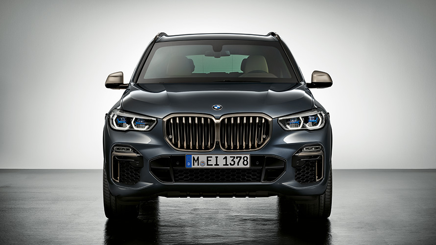 BMW automobiļi aizsardzībai, drošības pasākumu diskrētums un anonimitāte, priekšpuses skats BMW automobiļi aizsardzībai, drošības pasākumu diskrētums un anonimitāte, priekšpuses skats