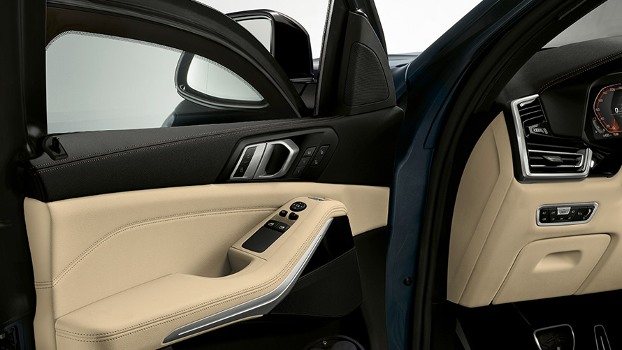 BMW automobiļi aizsardzībai, papildaprīkojums, salons, automobiļa durvis BMW automobiļi aizsardzībai, papildaprīkojums, salons, automobiļa durvis