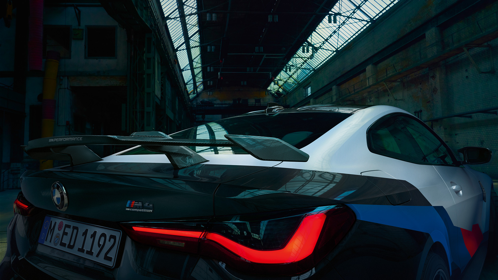 M4 G82, aizmugure, tuvplāns BMW M Performance Parts, BMW M4, G82, aizmugure, tuvplāns