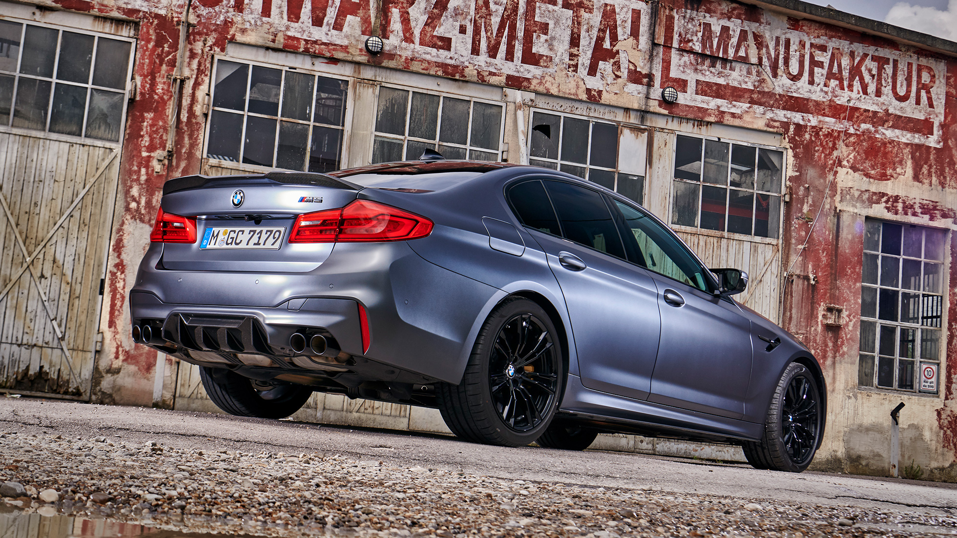BMW M Performance aizmugurējais spoileris Pro, oglekļa šķiedra BMW M Performance dizains, aizmugurējais spoileris Pro, oglekļa šķiedra