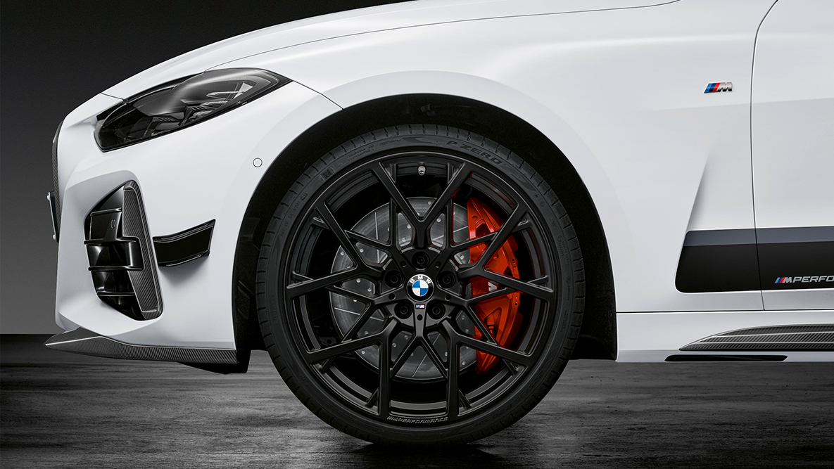 20 collu kalts M Performance disks, Y-spoke 795 M stils, matēta Jet Black krāsa, BMW 4. sērijas Coupé G22 20 collu kalts M Performance disks, Y-spoke 795 M stils, matēta Jet Black krāsa, BMW 4. sērijas Coupé, G22, detalizēts skats