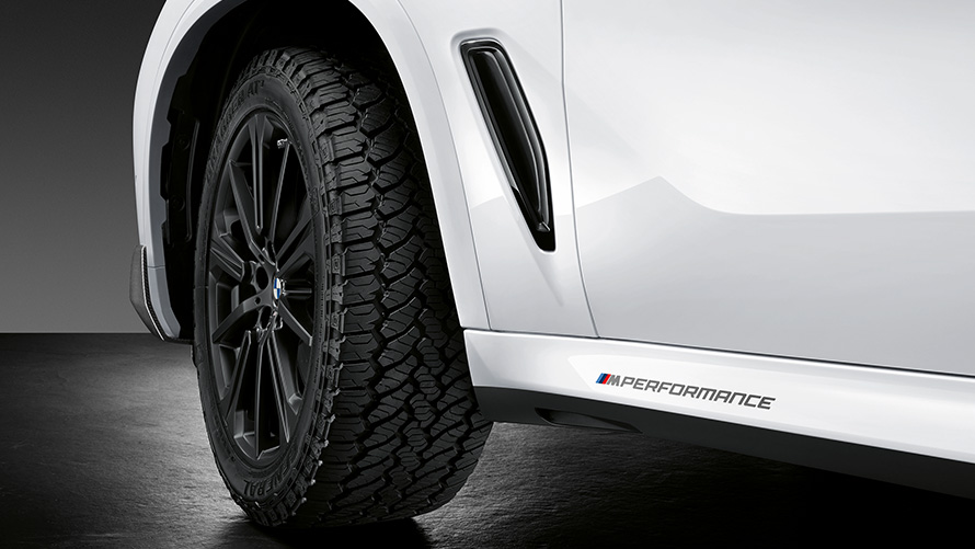 M Performance uzraksta uzlīme BMW M Performance detaļas, M Performance uzraksta uzlīme