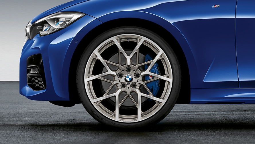BMW M Performance Y-spoke 795 M. stils BMW M Performance Y-spoke 795 M. stils, BMW vasaras riepas