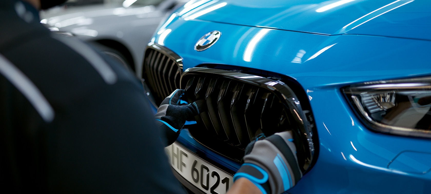 BMW negadījumu remonts, BMW remonts un kopšana BMW remonts un kopšana, BMW negadījumu remonts, kopšana, BMW elipsveida režģa maiņa