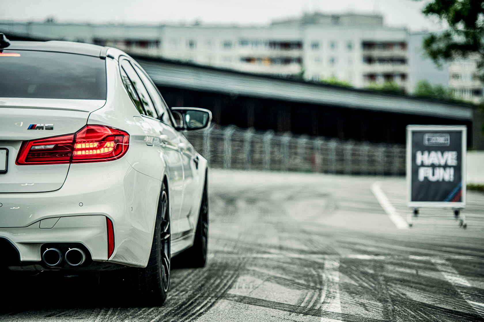BMW M fani no visas Baltijas izaicina Biķernieku trasi! BMW M fani no visas Baltijas izaicina Biķernieku trasi!