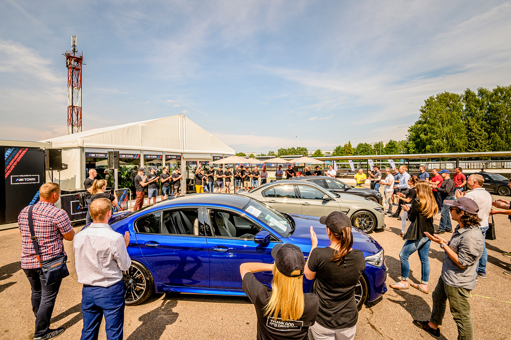 BMW M fani no visas Baltijas izaicina Biķernieku trasi! BMW M fani no visas Baltijas izaicina Biķernieku trasi!