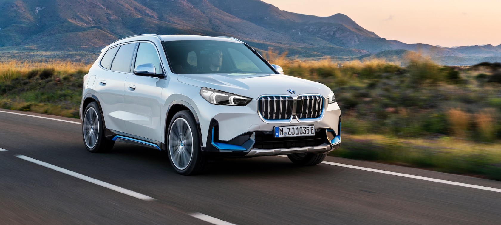 BMW salona apdarē plāno izmantot kaktusa šķiedras ādu un koksnes putas BMW salona apdarē plāno izmantot kaktusa šķiedras ādu un koksnes putas
