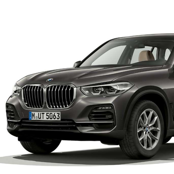 Pamata modelis, BMW X5 cDrive30d, G05, 2018, metāliska Sophisto Grey krāsa ar mirdzuma efektu, trīs ceturtdaļu priekšpuses skats